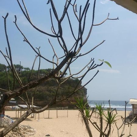 Hotel Kampoeng Drini Brono Ngoại thất bức ảnh