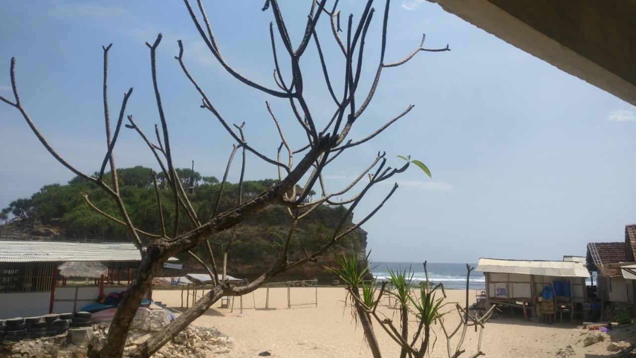 Hotel Kampoeng Drini Brono Ngoại thất bức ảnh